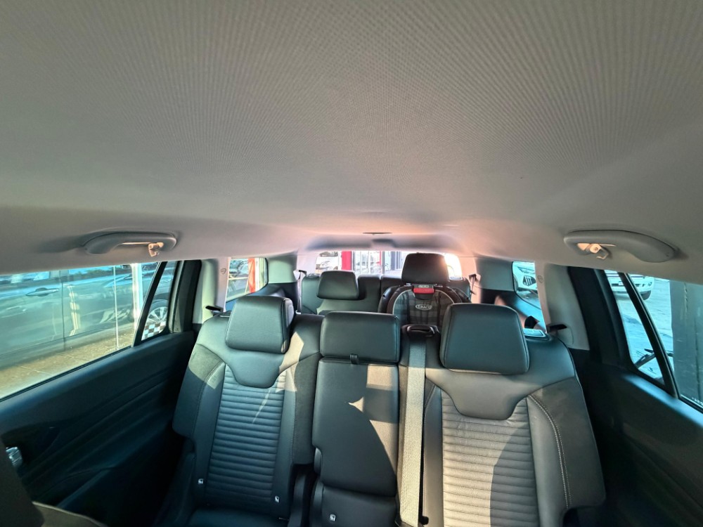 Jeep COMMANDER LIMITED 1.3T — foto 7